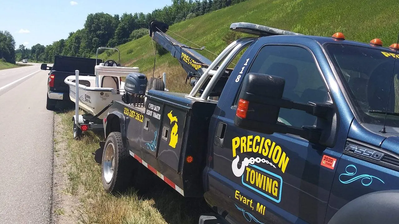 Towing near Farwell, MI - Precision Towing