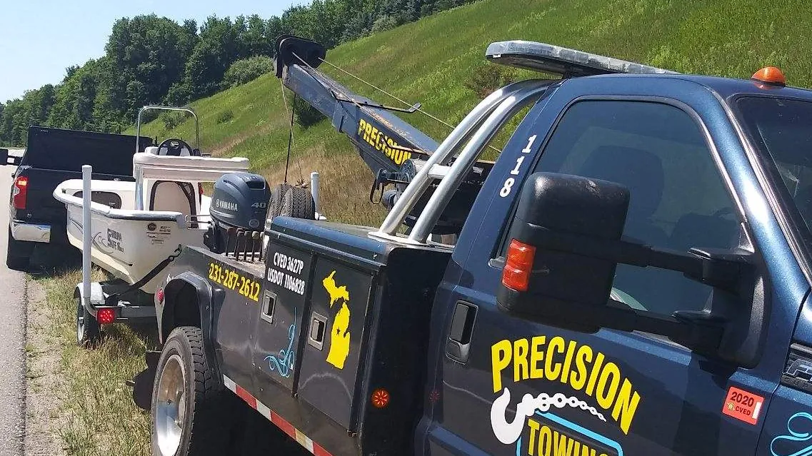 Towing near Remus, MI - Precision Towing